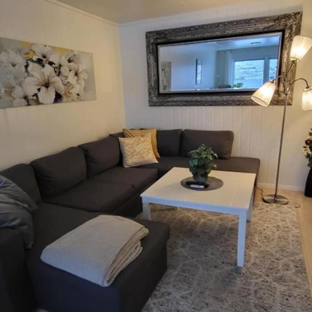 Perfect Apartment For Whale Safari At Skjervoy! Exterior photo