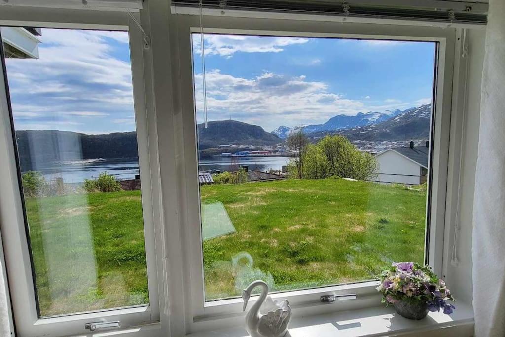 Perfect Apartment For Whale Safari At Skjervoy! Exterior photo